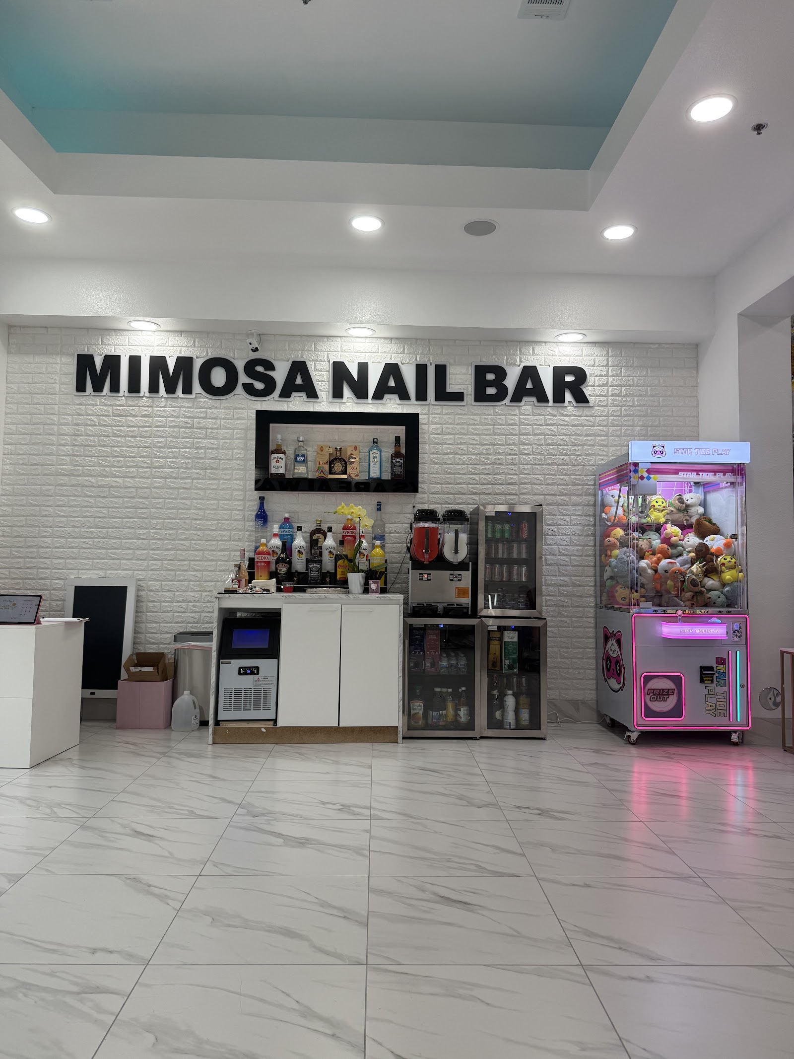 Mimosa Nail Bar Uptown nail photo 1